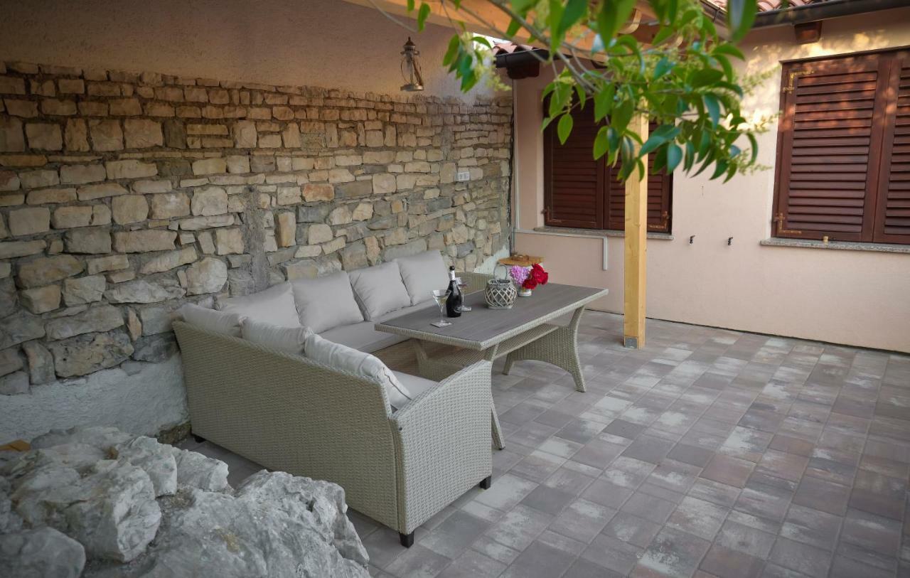 PUY Vintage Garden Apartment מראה חיצוני תמונה